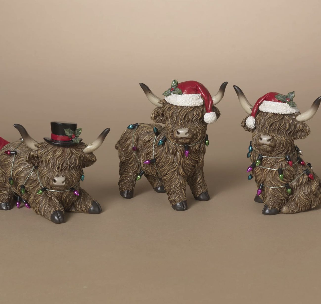 Tangled in Christmas Lights Highland Cow Decorations, Style: Black Hat Cow