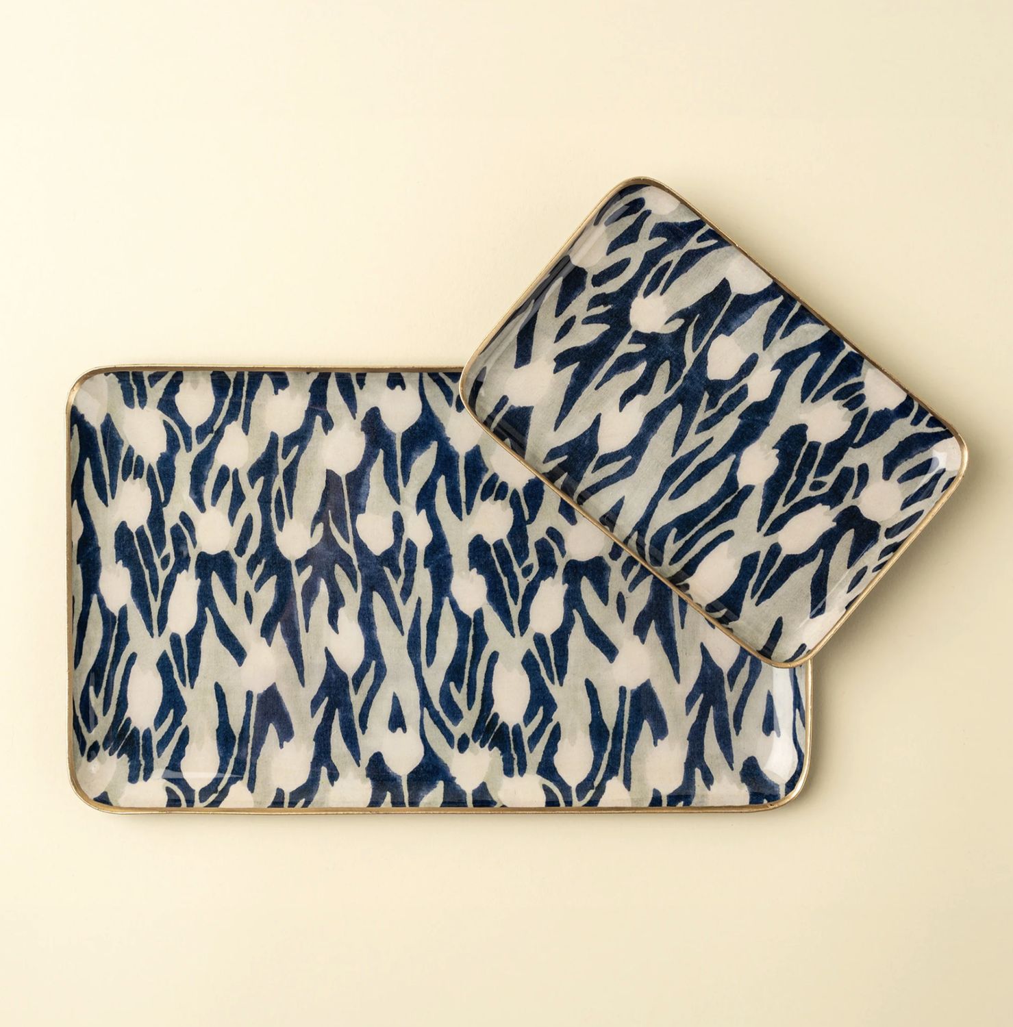 Madhavi Decorative Enamel Tray | 2 Sizes