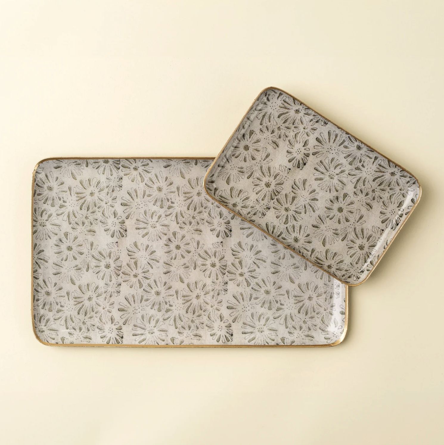 Kalyani Enamel Tray | 2 Sizes, Size: Small