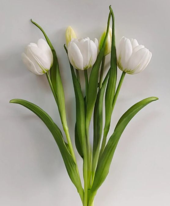 Real Touch Late Tulip Bundle | White