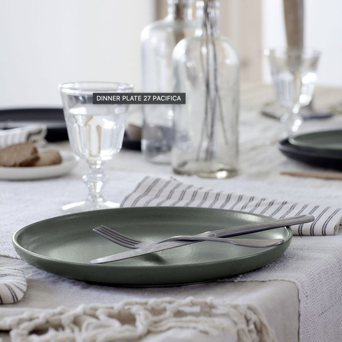 Pacifica Dish Collection | Artichoke, Piece: Dinner Plate