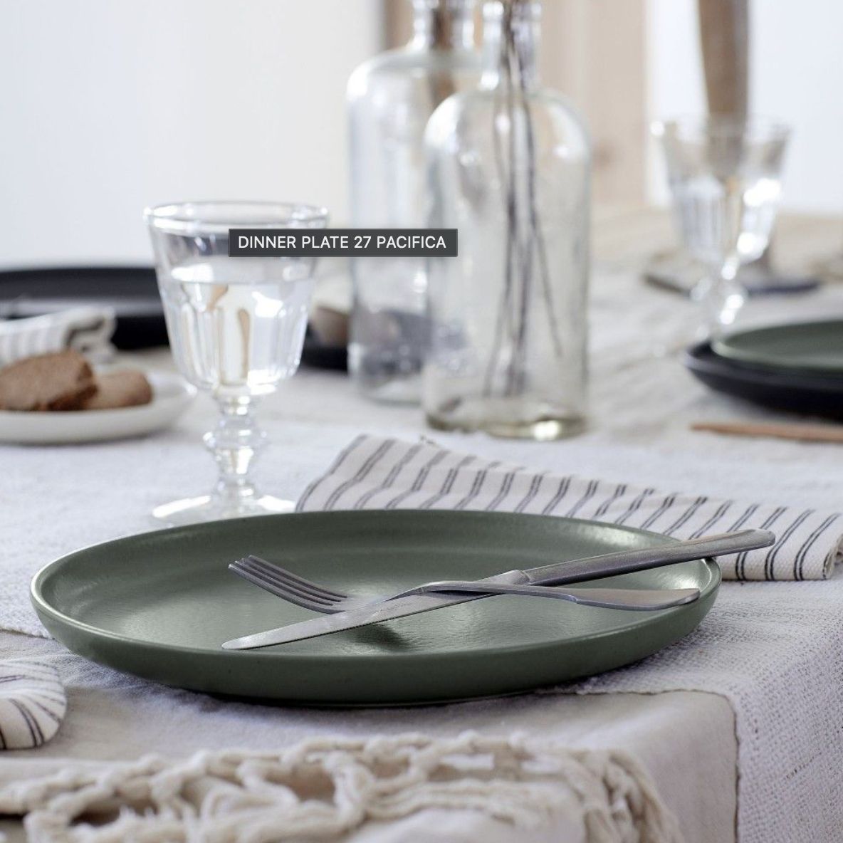 Pacifica Dish Collection | Artichoke, Piece: Dinner Plate