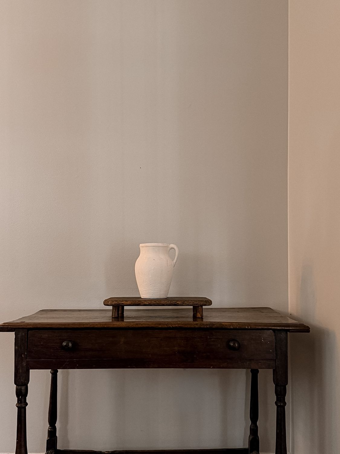 Rhodes Pitcher | Cream / Small