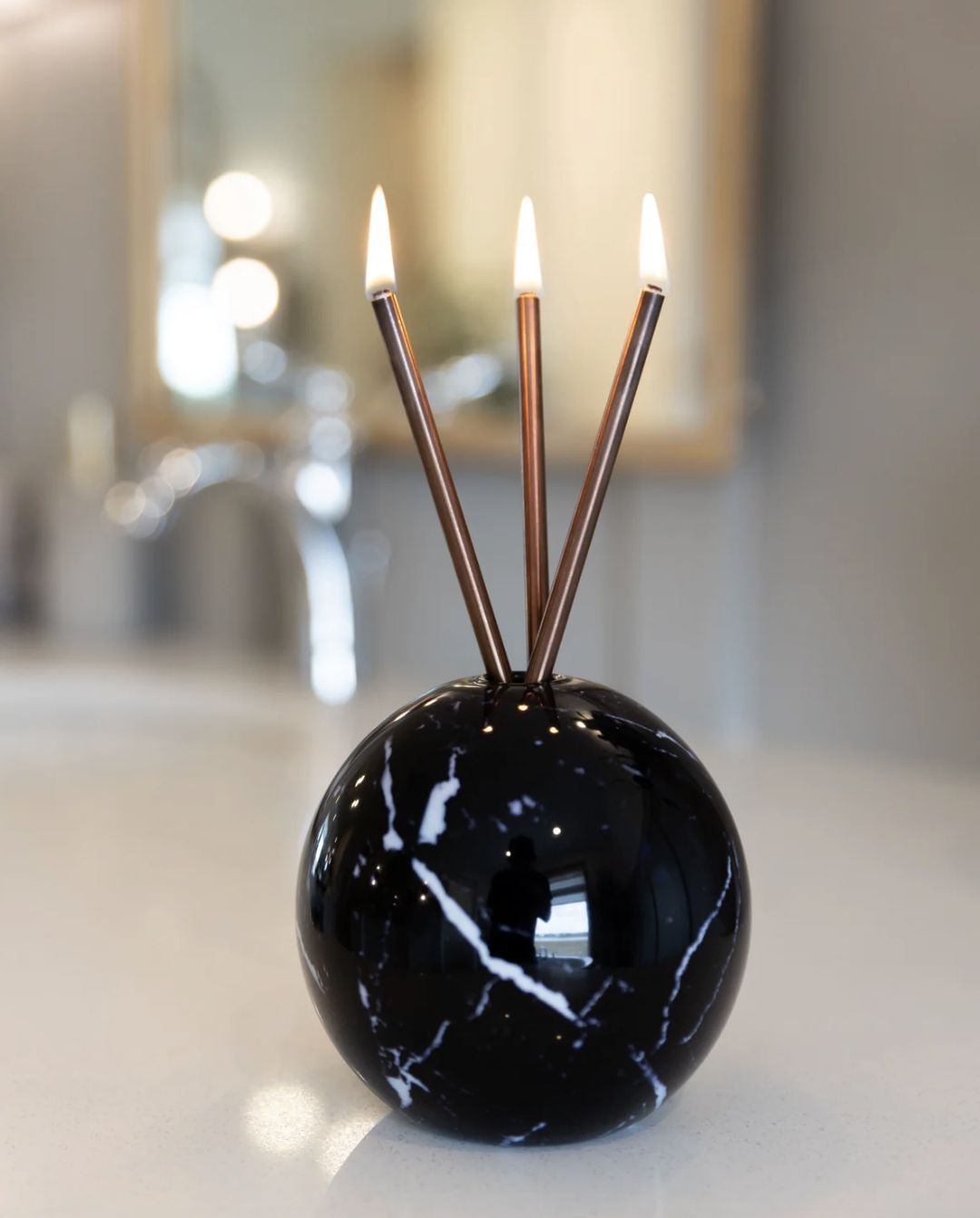 Neva Vase | Black Marble