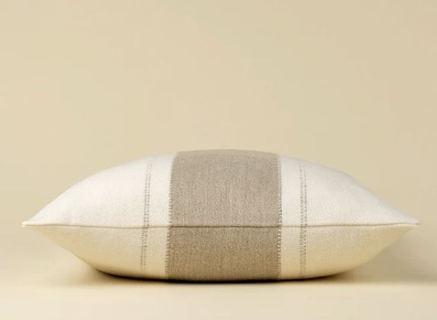 Edward Linen Pillow