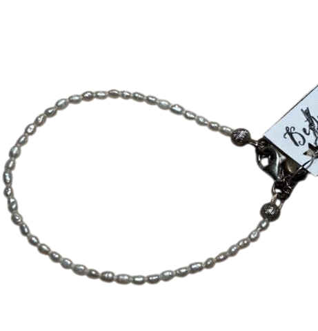 Bracelet | Small Freshwater Pearls