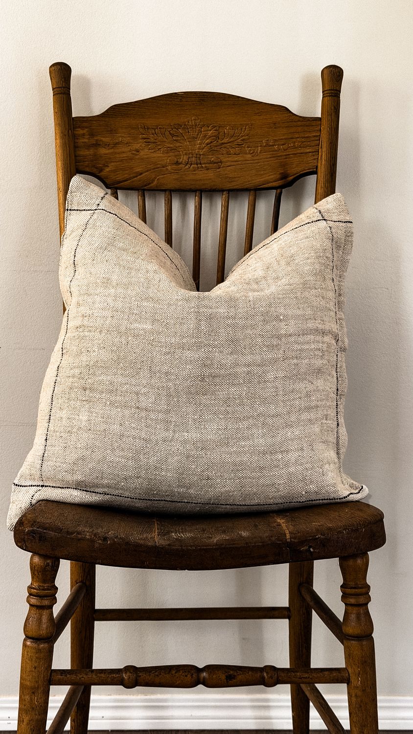 Linen Frame Pillow | 20x20