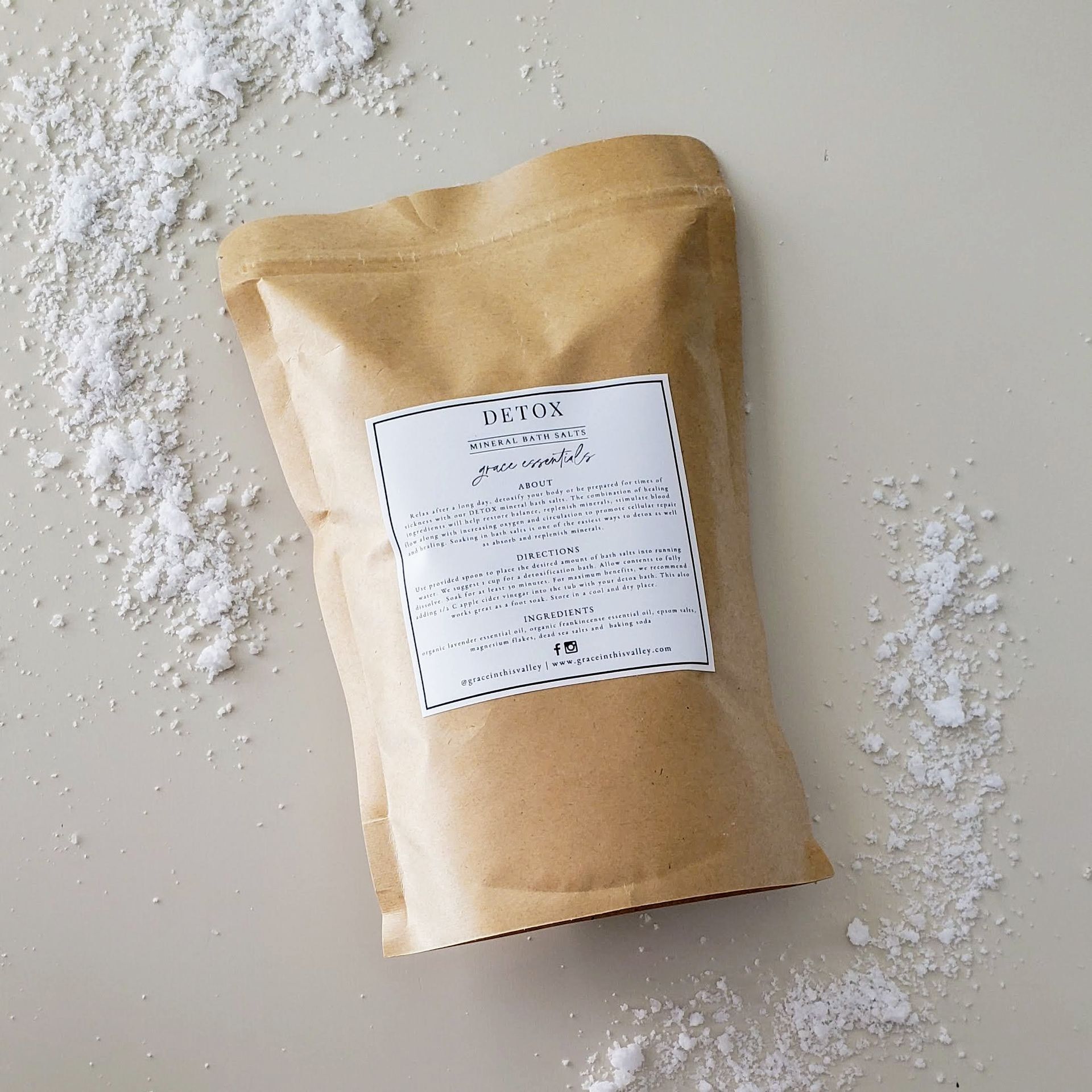 Detox Mineral Bath Soak || Lavender + Frankincense + Magnesium Flakes + Epsom Salts + Dead Sea Salts