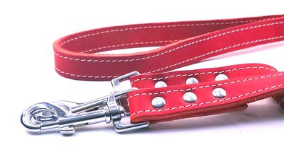 Leash large dog red oiled leather with cream stitching adjustable Leash large dog red oiled leather with cream stitching adjustable