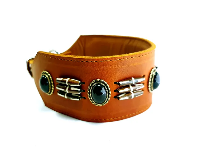 Sighthound collar | Canada | cognac | pearls