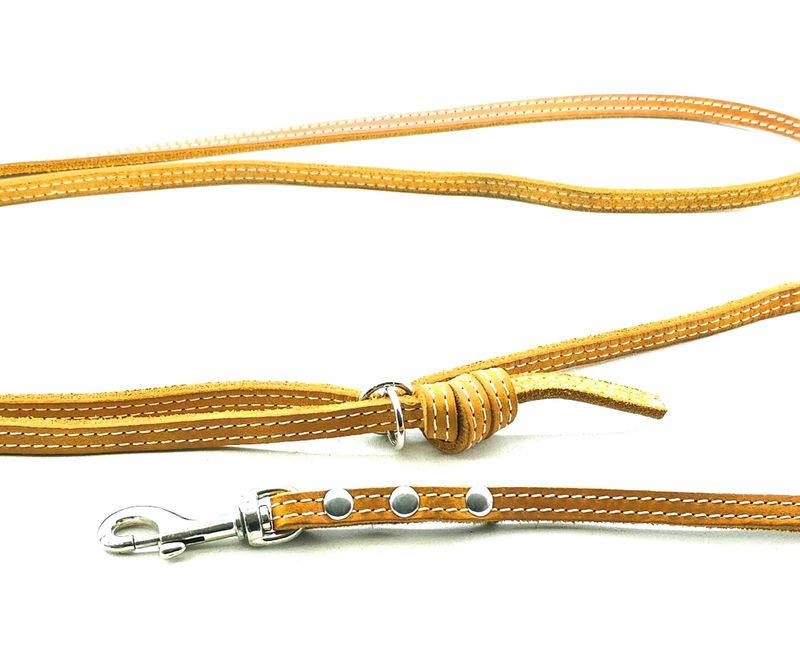 Shoulder leash in cognac oiled leather, 1 cm wide, with cream stitching
