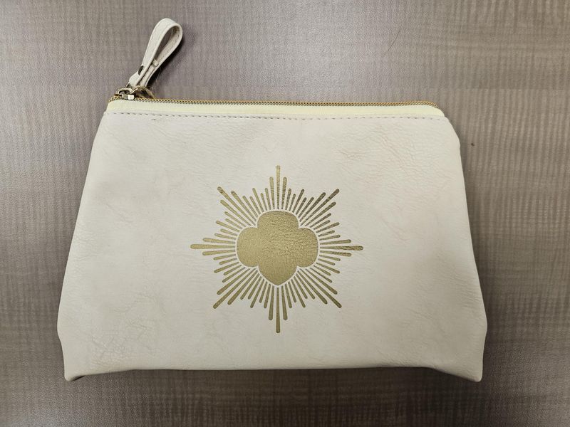 GOLD AWARD COSMETIC BAG