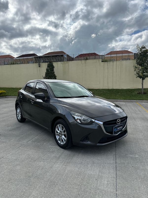 MAZDA 2 HATCHBACK AUTOMÁTICO MODELO 2020 DE AGENCIA