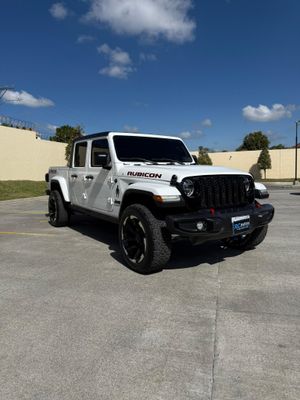 JEEP GLADIADOR 4x4 TURBO DIESEL AUTOMÁTICO MODELO 2022