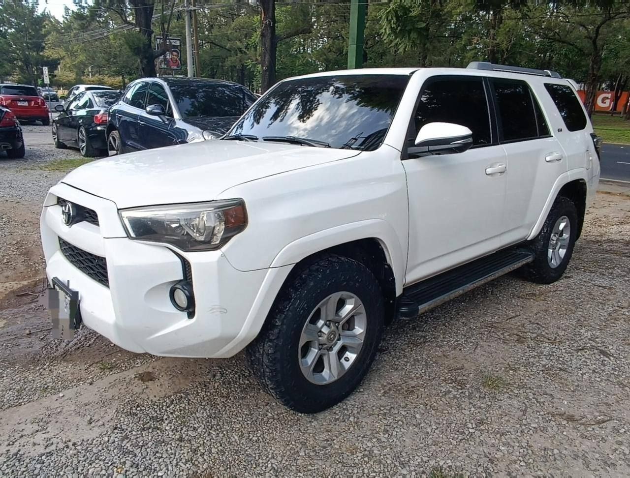 TOYOTA 4RUNNER MODELO 2018 AUTOMÁTICA 4x4