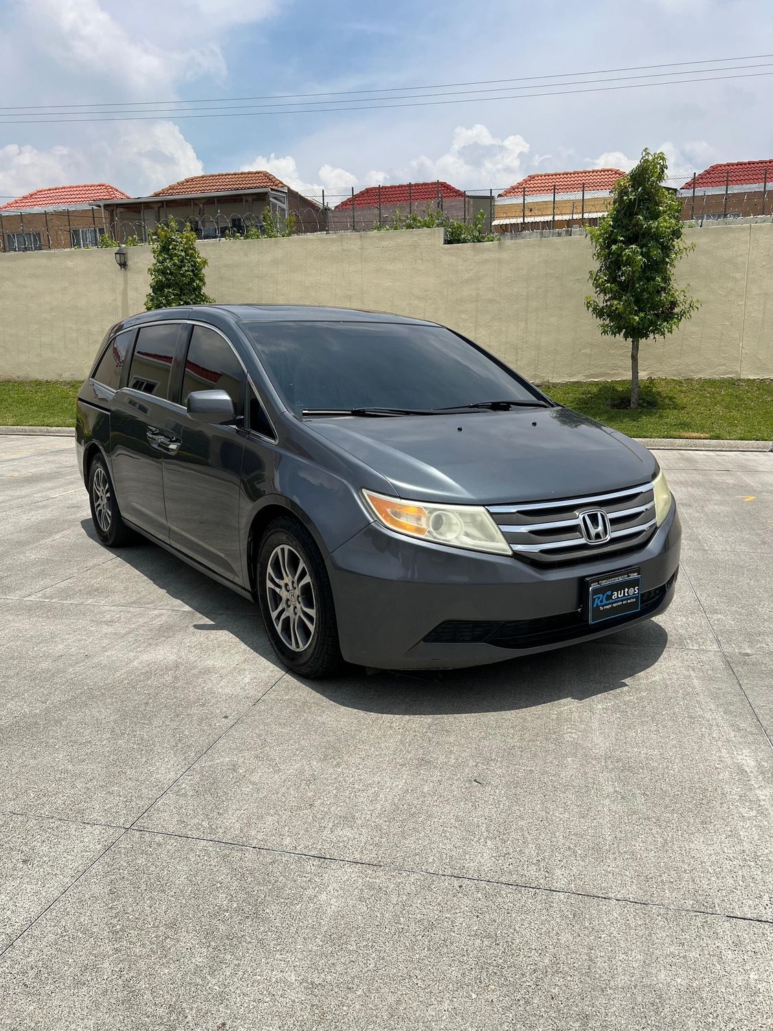HONDA ODYSSEY EX-L 3 FILAS MODELO 2011 DE AGENCIA