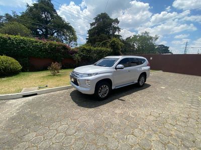 MITSUBISHI MONTERO SPORT 2025 AUTOMÁTICA 4X4 DE AGENCIA