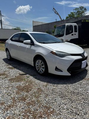 TOYOTA COROLLA LE MODELO 2018 AUTOMÁTICO