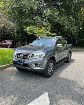 NISSAN FRONTIER NP300 LE AUTOMATICO 4X4 MODELO 2016 BLINDADO