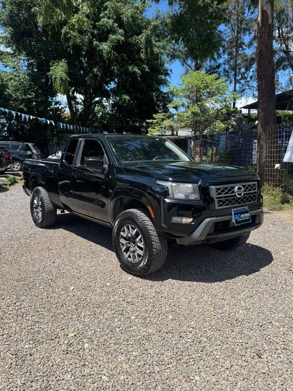 NISSAN FRONTIER MODELO 2022 AUTOMÁTICO