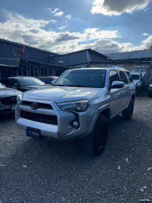 TOYOTA 4RUNNER MODELO 2018 AUTOMÁTICA