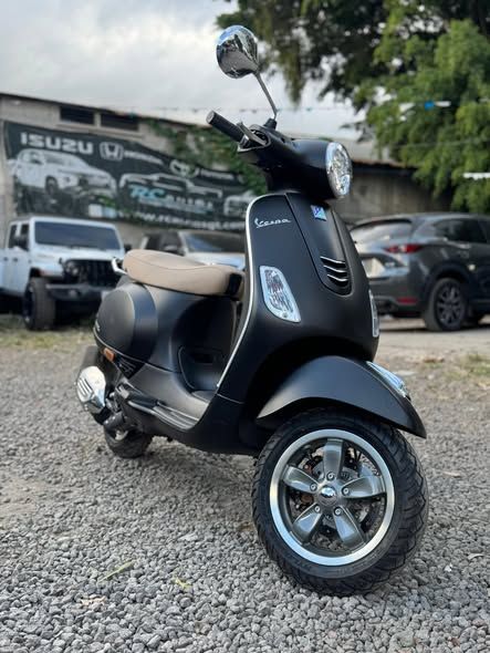 Piaggio Vespa VXL 150