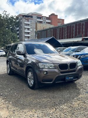 BMW X3 XDRIVE20d MODELO 2014 DE AGENCIA AUTOMATICA TWIN POWER TURBO DIÉSEL INTERCOOLER