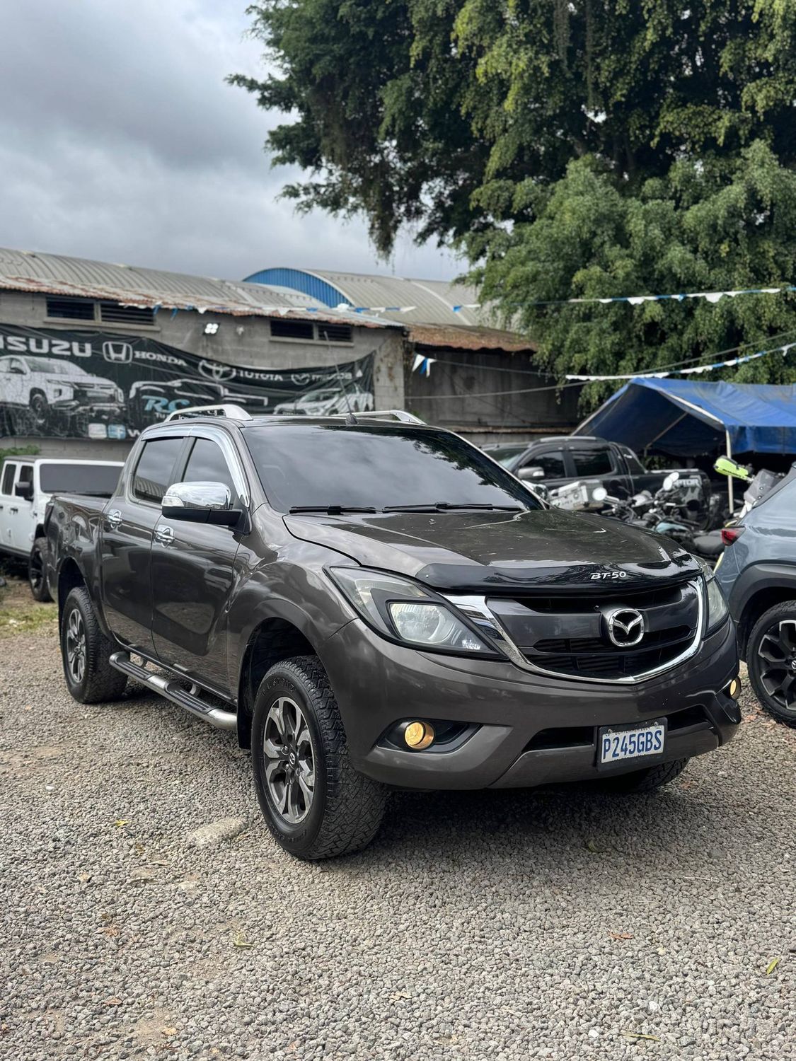 MAZDA BT50 4X4 DE AGENCIA MODELO 2016 DOBLE CABINA MECÁNICO