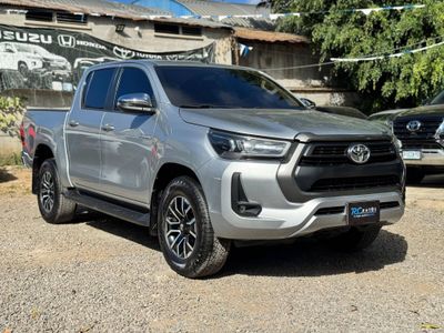 TOYOTA HILUX 4x4 AUTOMATICO MODELO 2022 BLINDADO POR BLINTECH NIVEL 3 PLUS