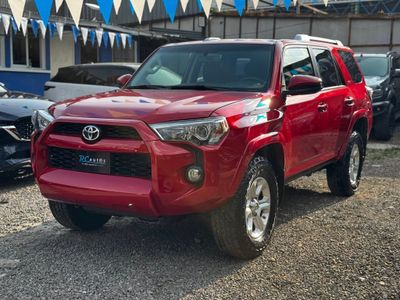 TOYOTA 4RUNNER SR5 MODELO 2017 RECIÉN INGRESADA DE CALIFORNIA 🇺🇸, 4x4 3 filas