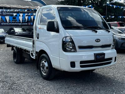 CAMIÓN KIA K3000S MODELO 2022 DE AGENCIA MECÁNICO 2.2 TONELADAS