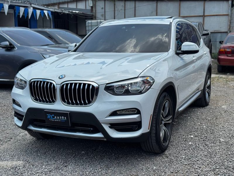 BMW X3 SDRIVE TECHO PANORÁMICO MODELO 2019