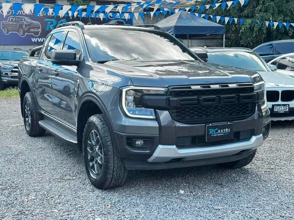 FORD RANGER XLT 2025 AUTOMÁTICO DIESEL DE AGENCIA IMPECABLE