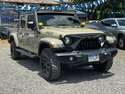 JEEP GLADIADOR 4x4 TURBO DIESEL (MOTOR  AMERICANO) AUTOMÁTICO MODELO 2022 COMO NUEVO