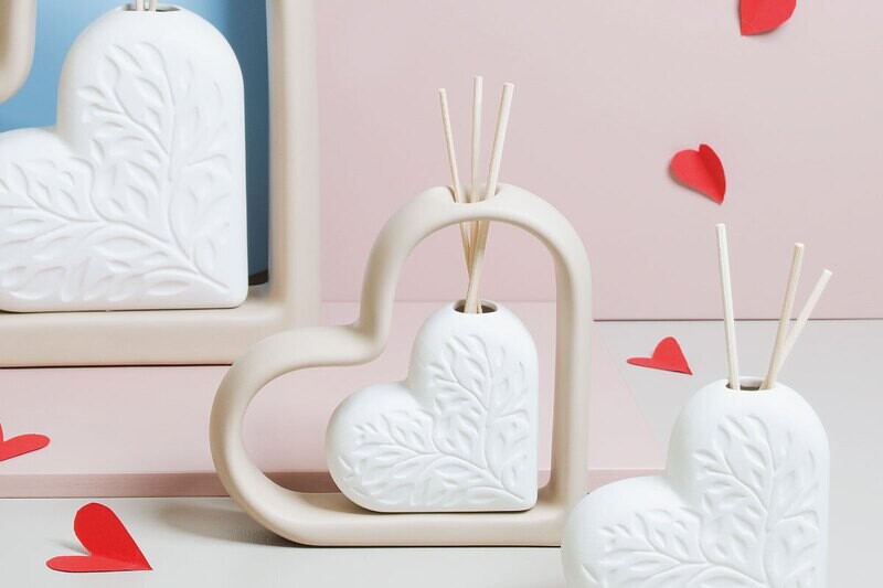 Claraluna - Profumatore cuore rilievo medio con kit essenza 21002