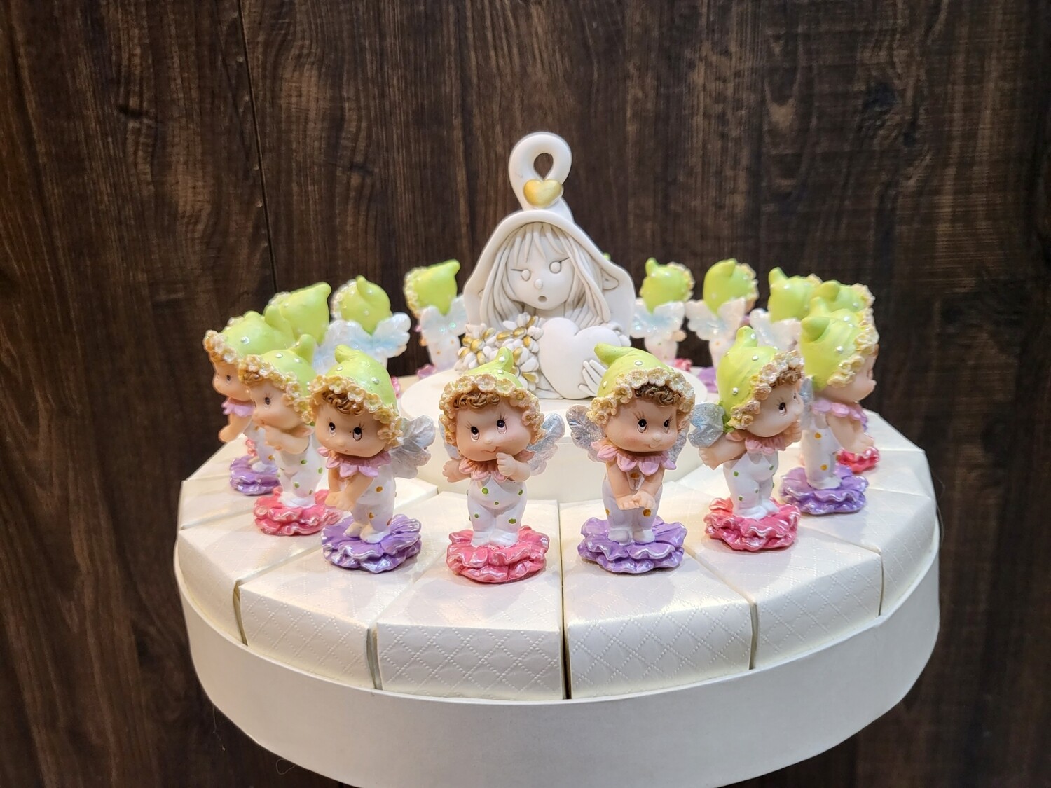 Torta 18 pezzi con centrale compreso
