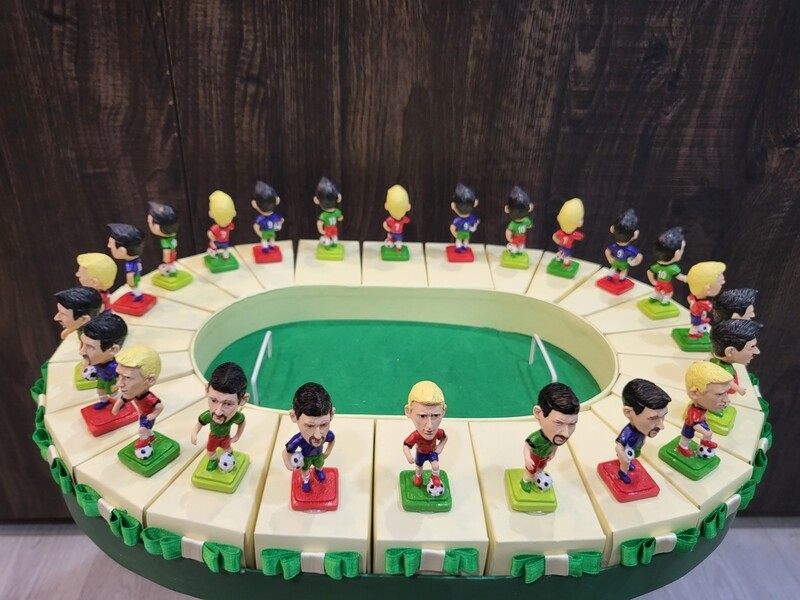 torta con calciatori 24 pezzi