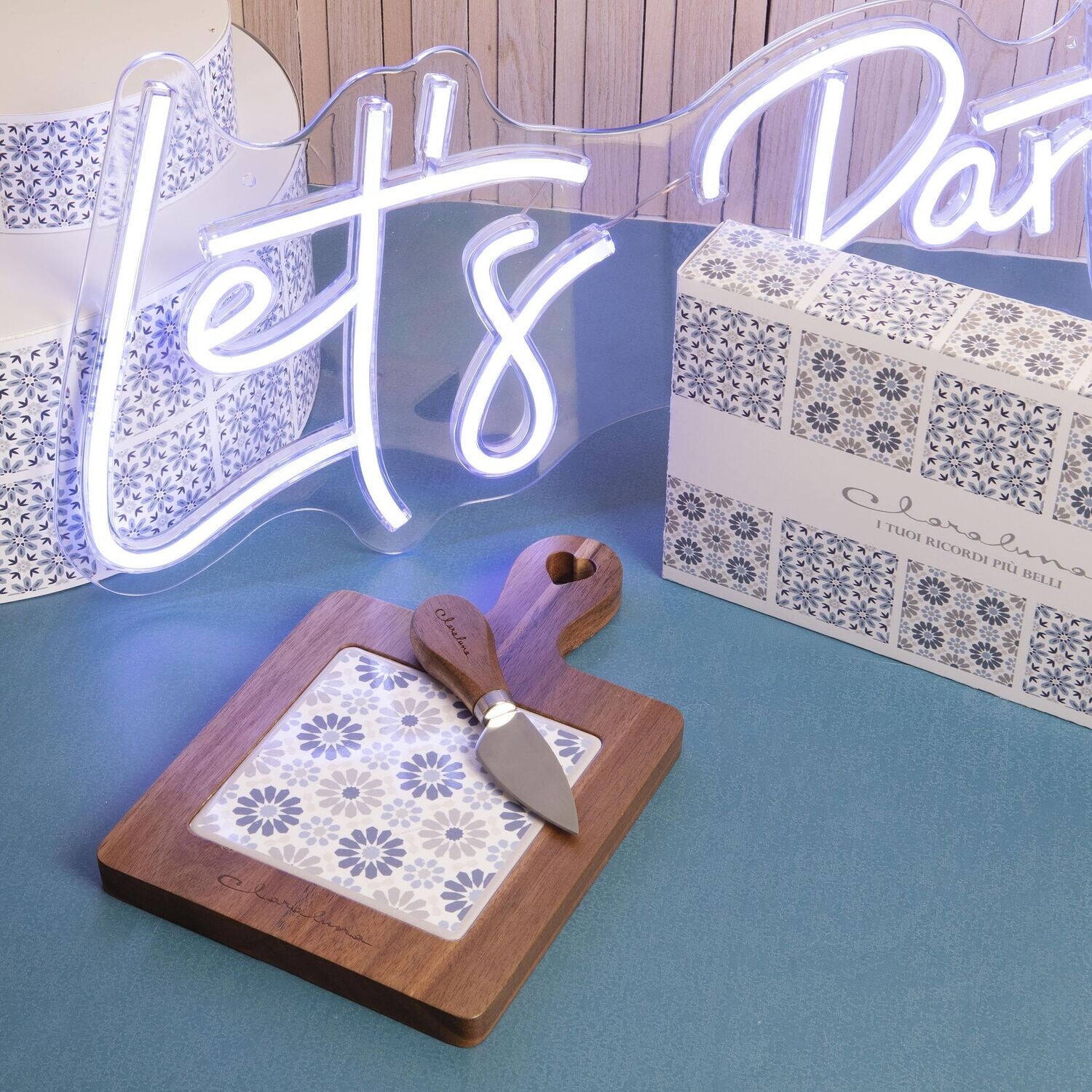 Claraluna - Tagliere Acacia Fiori Blu/Tortora + Coltellino