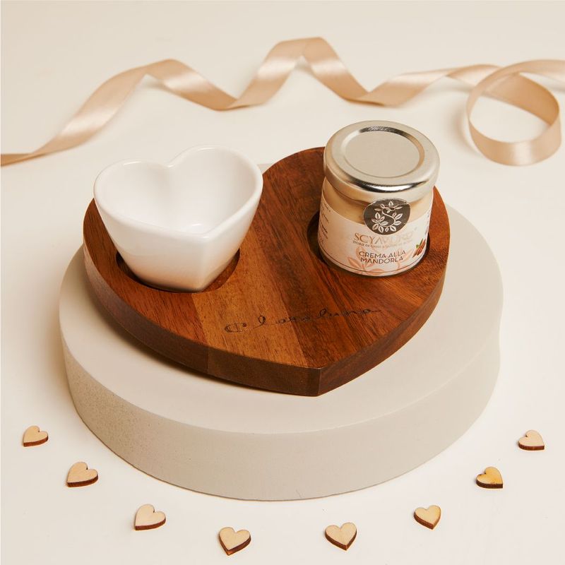 Claraluna - Vassoio forma cuore con ciotolina cuore e crema mandorla 25098