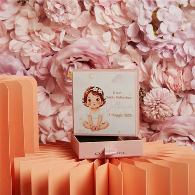 Scatola per confettate battesimo femmina