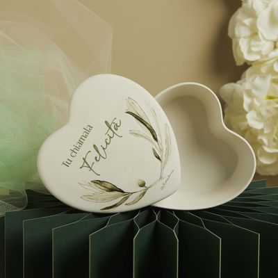 Scatola a forma di cuore tema ulivo
