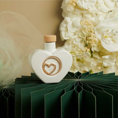 Oliera forma cuore tema cuore