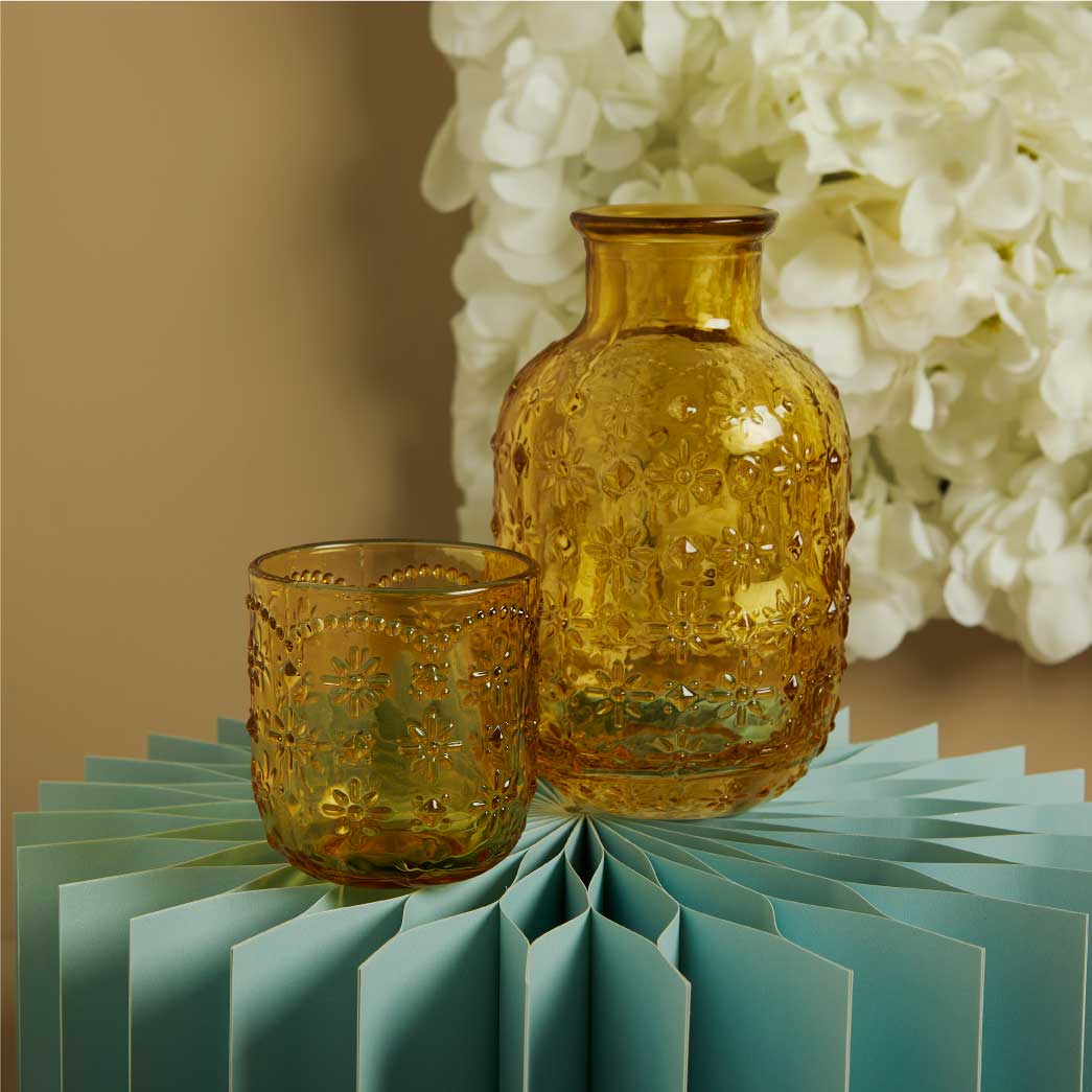 Caraffa con bicchiere in vetro