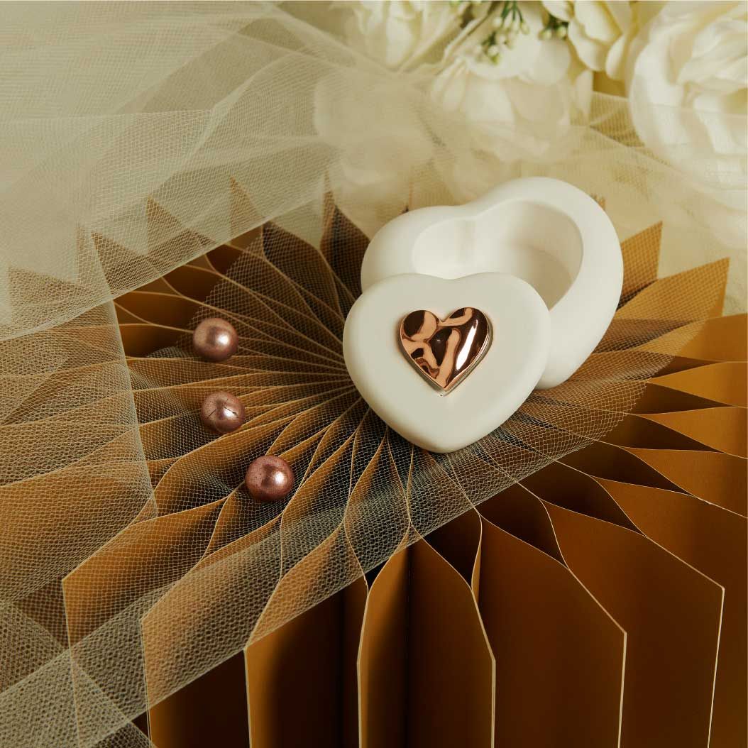 SCATOLINA CUORE CON APPLICAZIONE