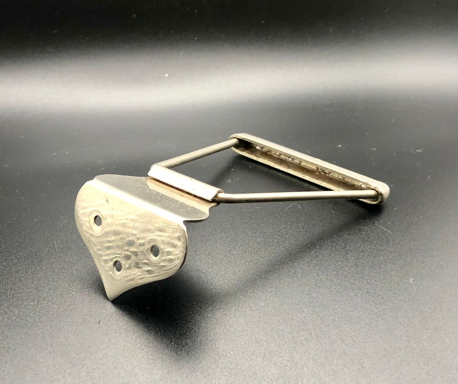 Vintage Guitar Tailpiece