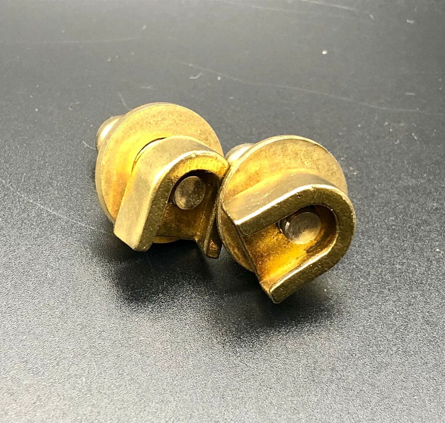 Brass strap lock set