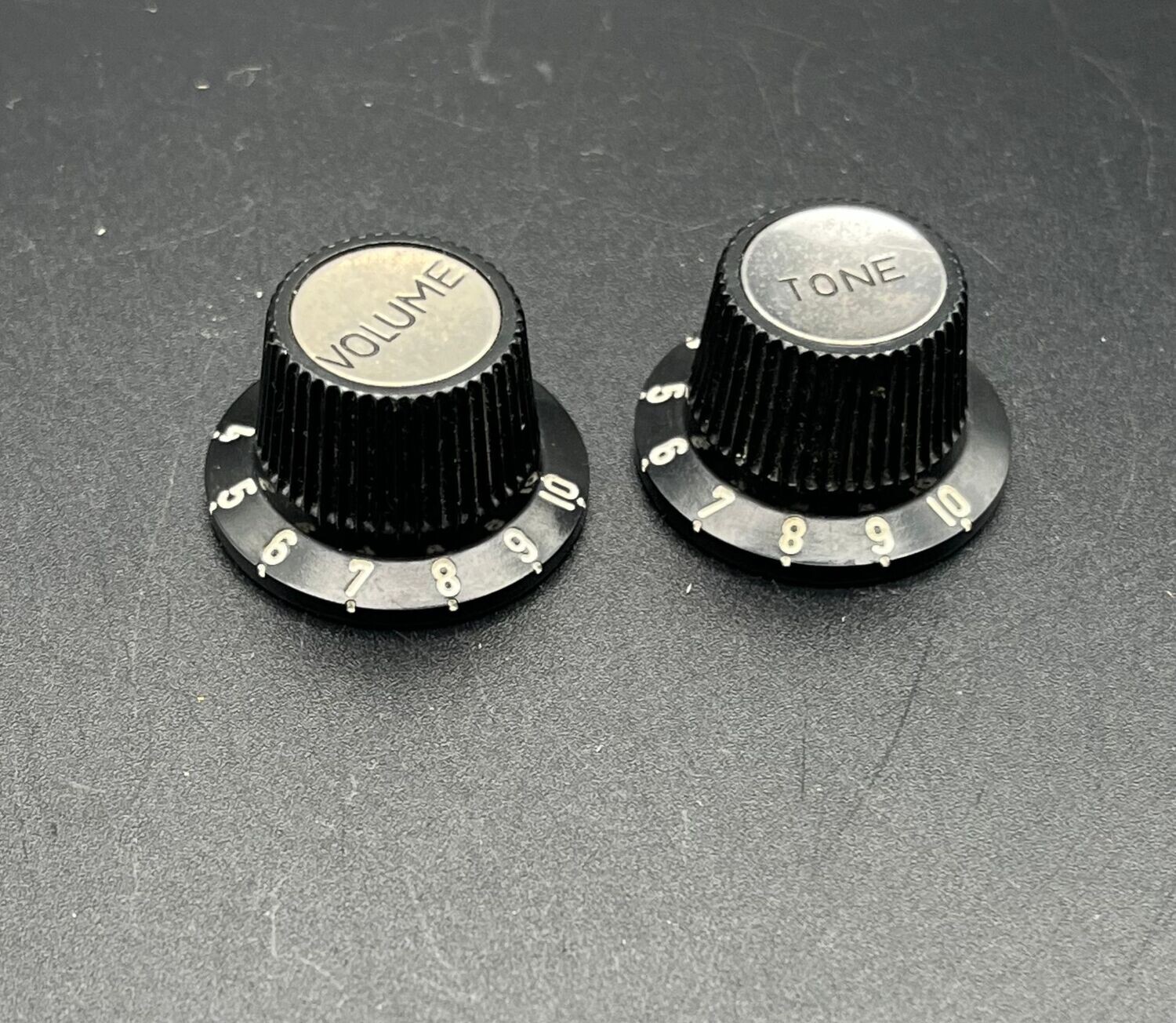 1960/70s Hofner Pekalit Knobs - Black