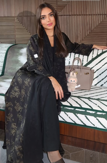 عباية عملية