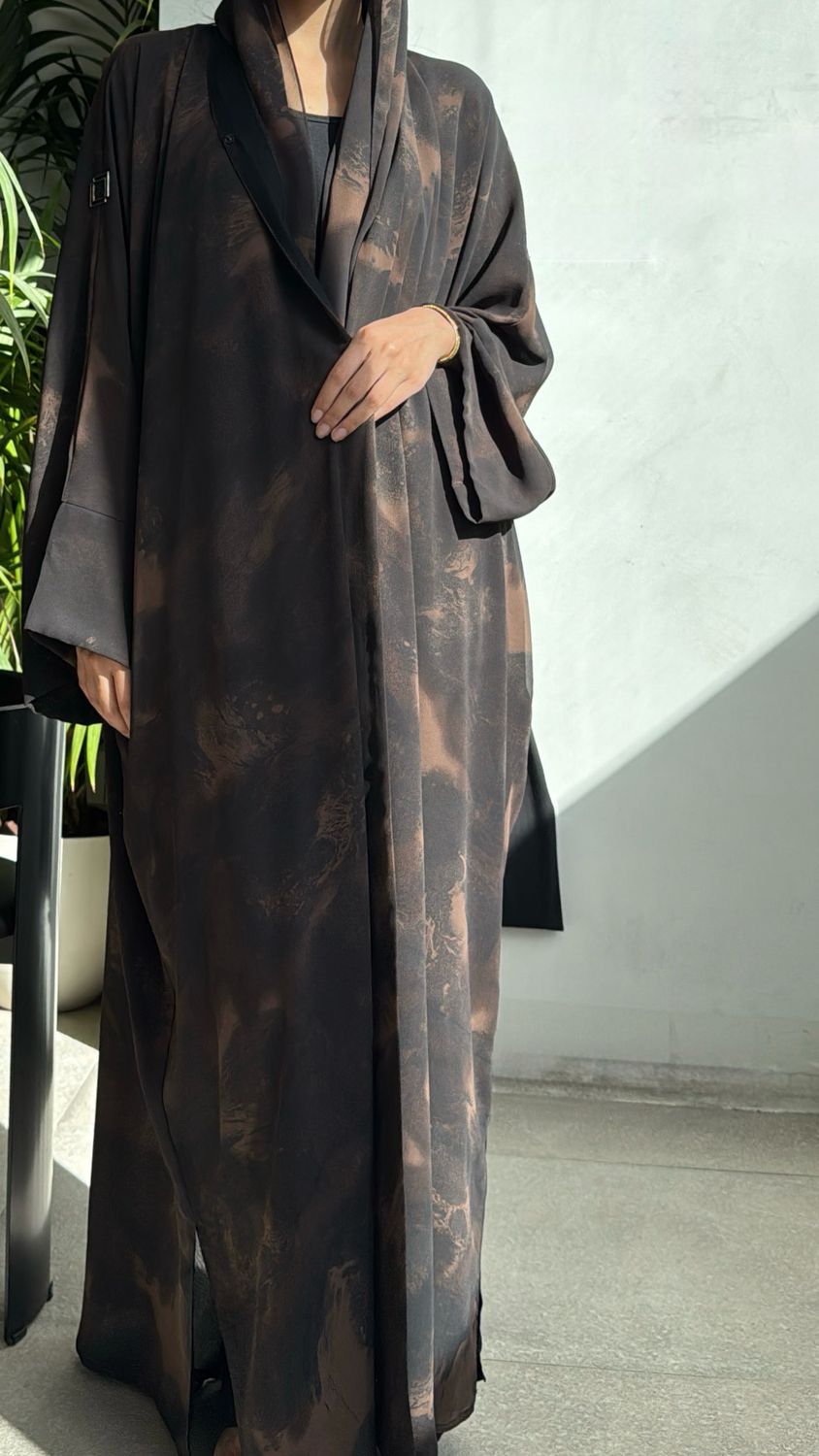 Brawn Black Abaya