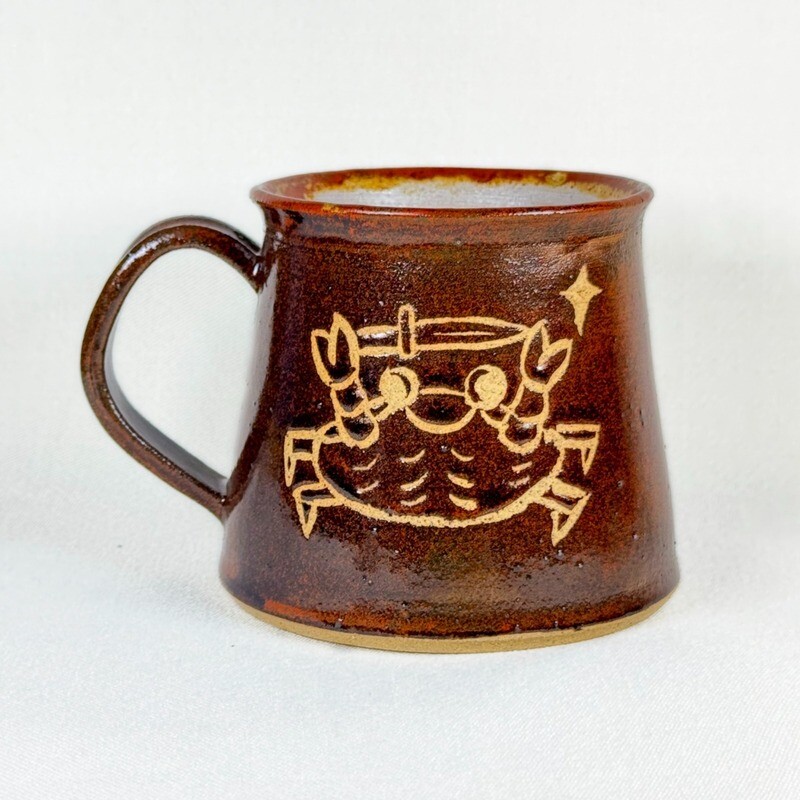 crab with knife mug